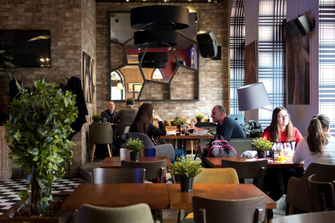 Hotel Grand Hedonist Pančevo Zewnętrze zdjęcie