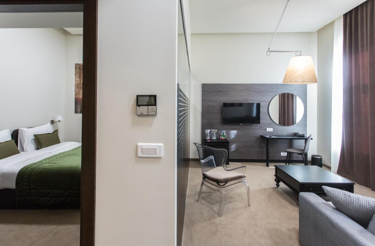 Hotel Grand Hedonist Pančevo Zewnętrze zdjęcie